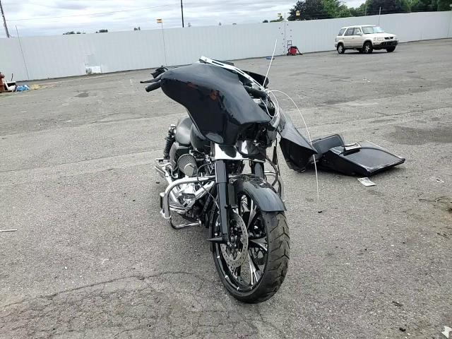 2013 Harley-Davidson Flhx Street Glide VIN: 1HD1KBM19DB619136 Lot: 68514395
