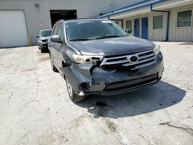 2012 Toyota Highlander Base VIN: 5TDBK3EHXCS161671 Lot: 70643735