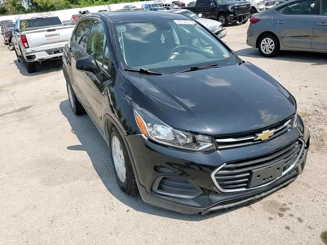 2020 Chevrolet Trax Ls VIN: KL7CJKSB7LB037377 Lot: 69199815