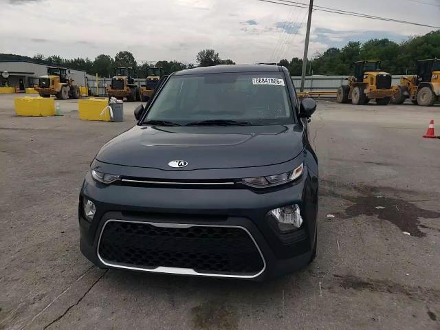 2020 Kia Soul Lx VIN: KNDJ23AU4L7035556 Lot: 68841065