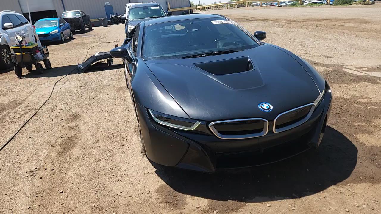 Фото: WBY2Z2C32HV676608