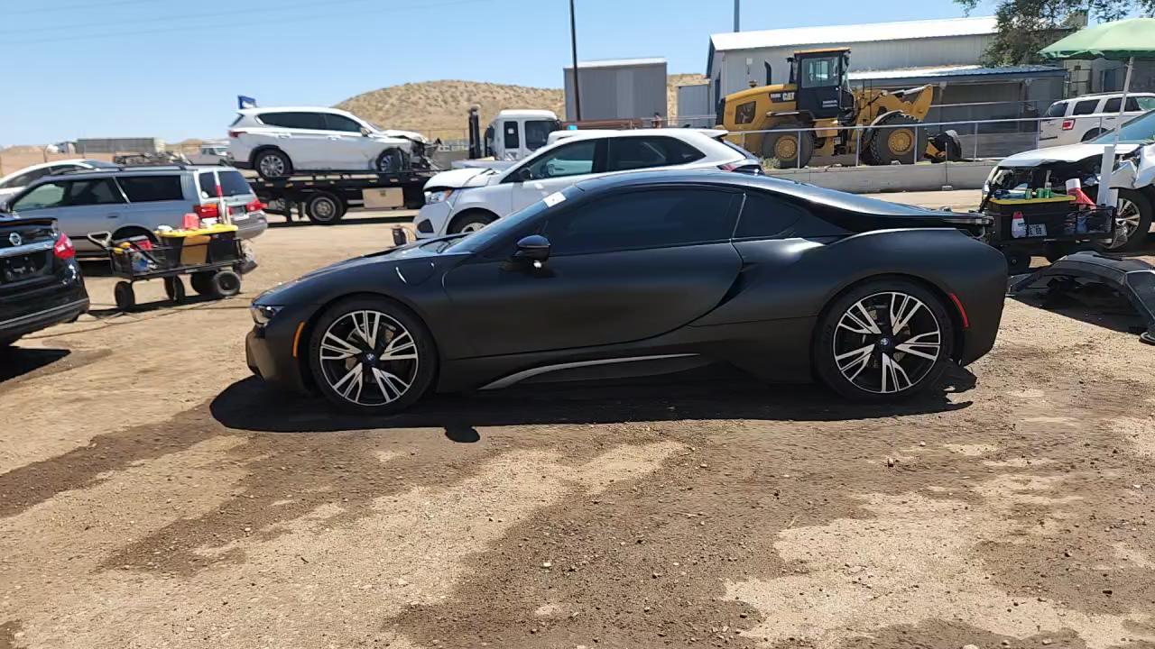 Фото: WBY2Z2C32HV676608