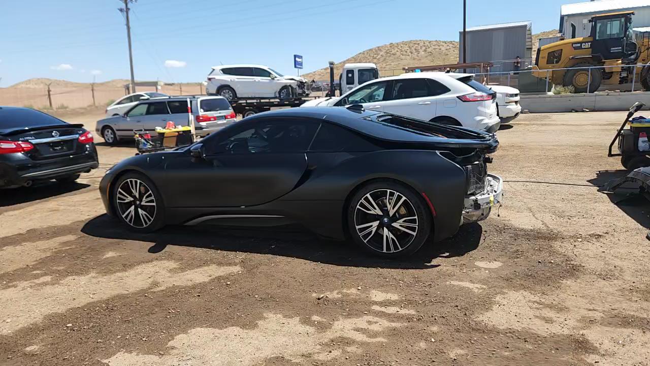 Фото: WBY2Z2C32HV676608