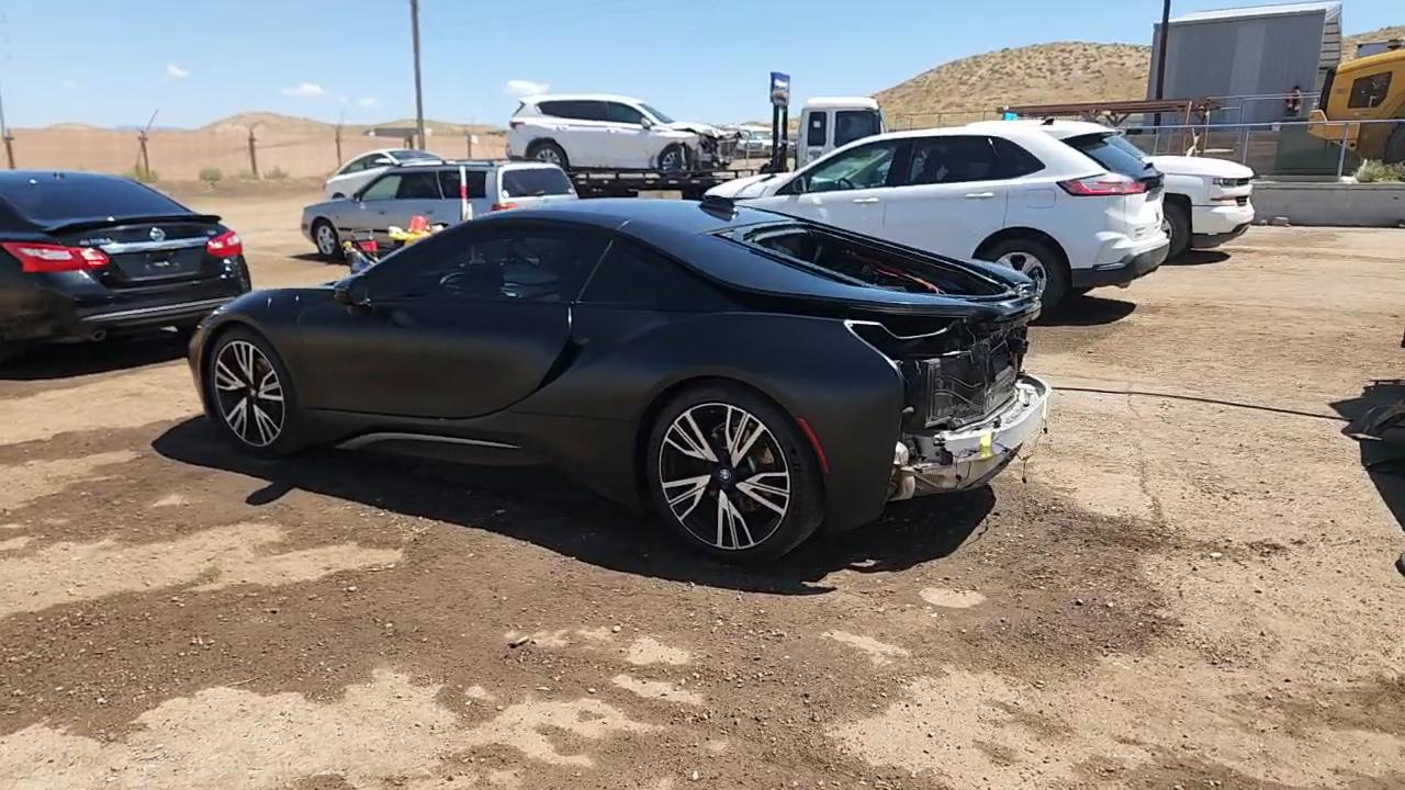 Фото: WBY2Z2C32HV676608