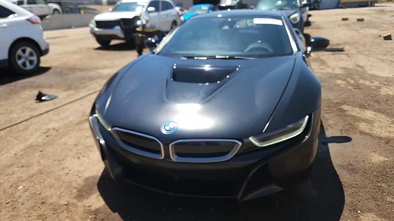 Фото: WBY2Z2C32HV676608