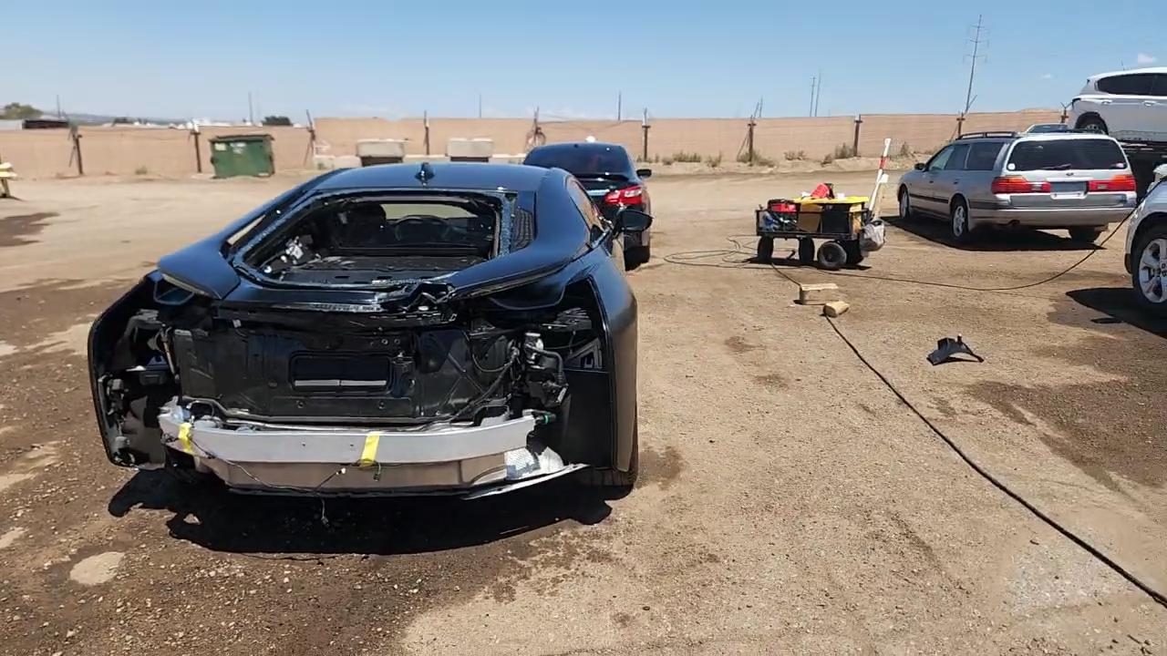 Фото: WBY2Z2C32HV676608