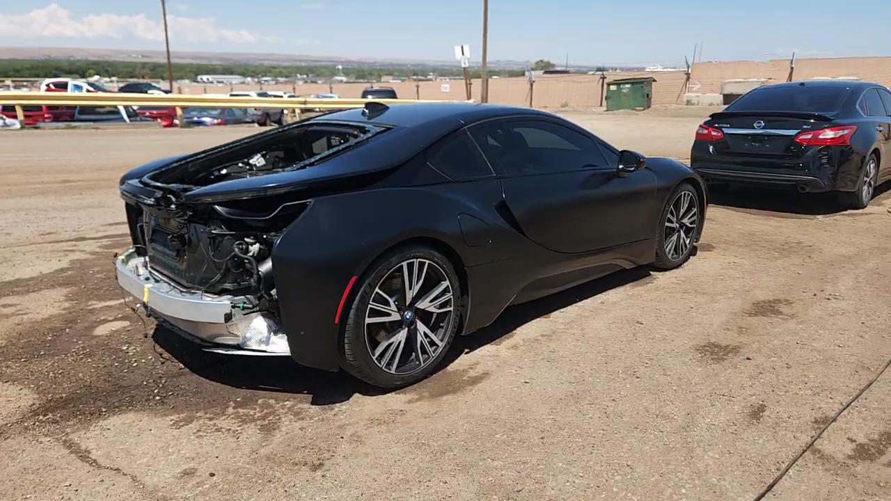 Фото: WBY2Z2C32HV676608