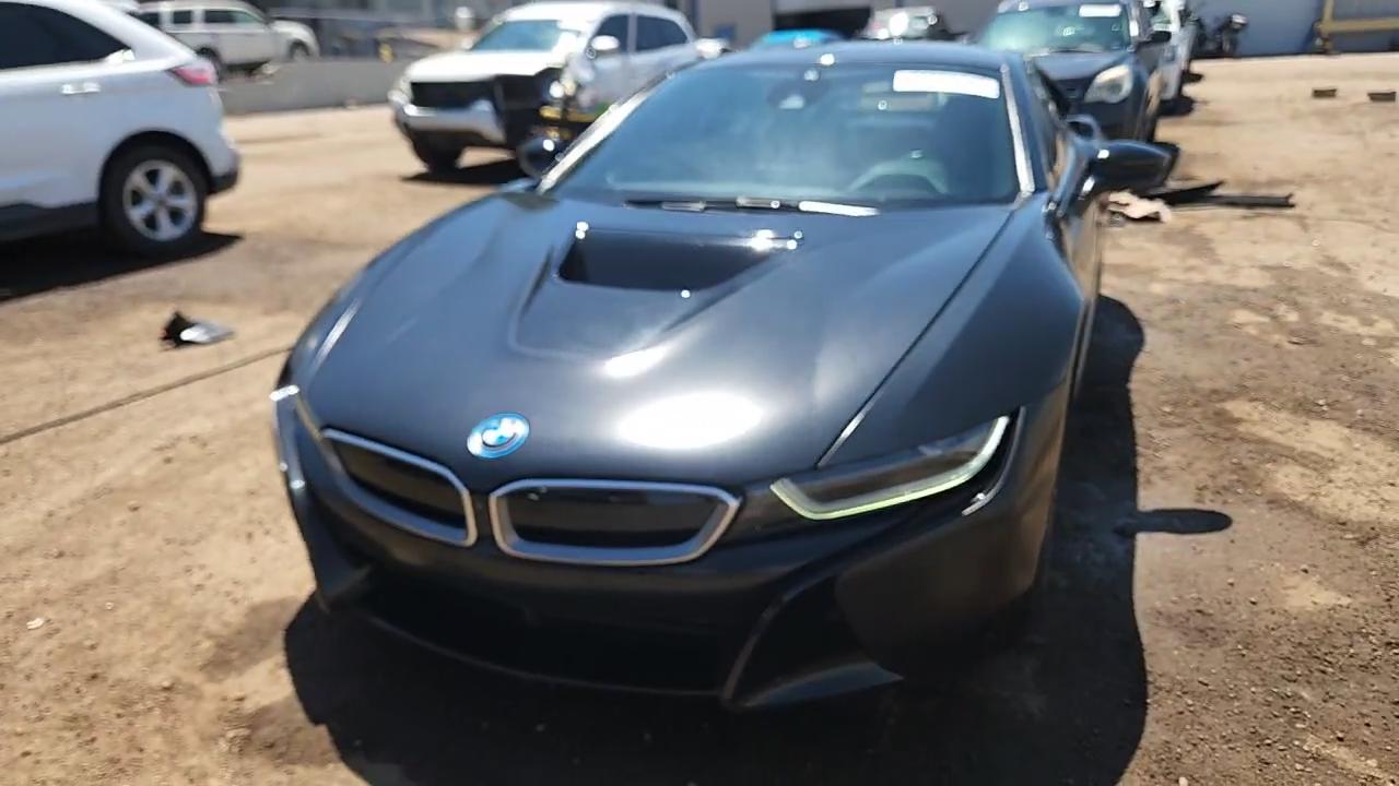 Фото: WBY2Z2C32HV676608