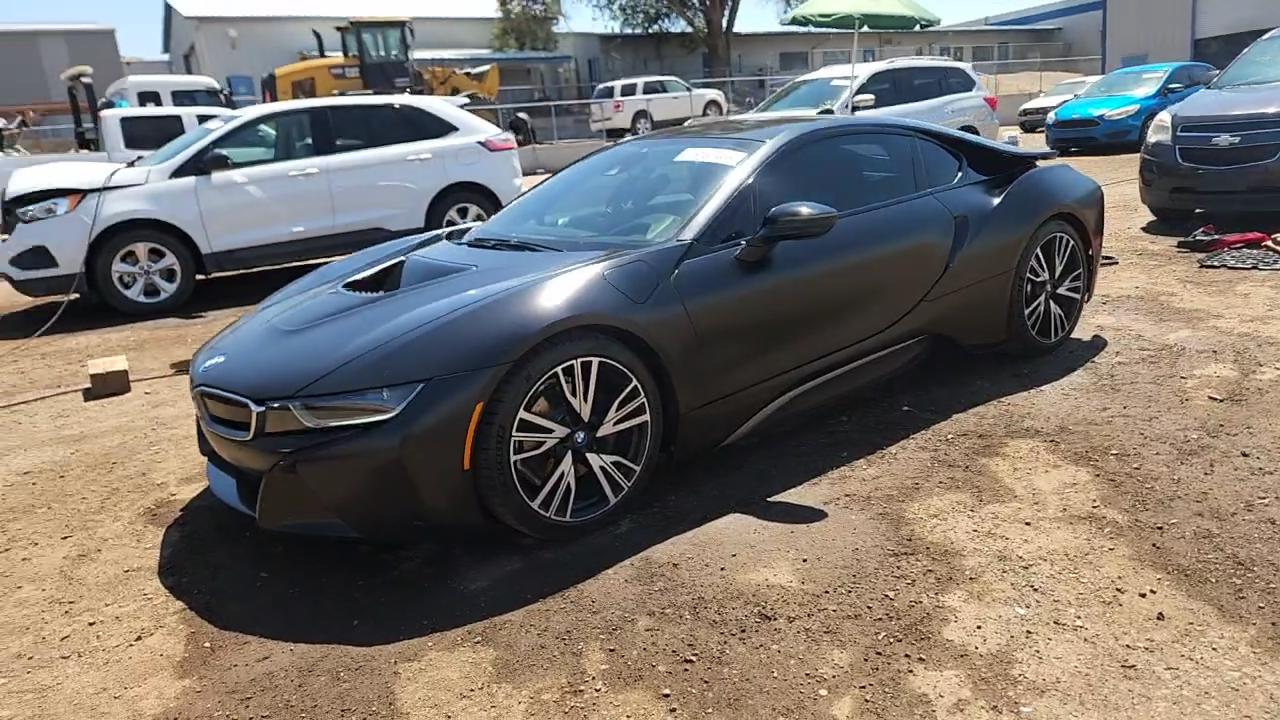 Фото: WBY2Z2C32HV676608