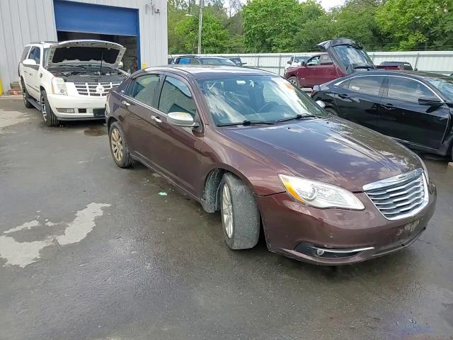 2013 Chrysler 200 Limited VIN: 1C3CCBCG7DN598352 Lot: 68662175