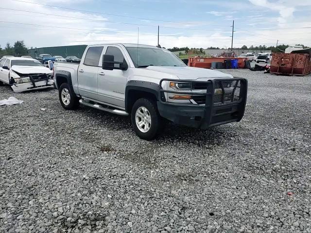 2018 Chevrolet Silverado K1500 Lt VIN: 3GCUKREC1JG492070 Lot: 67024375