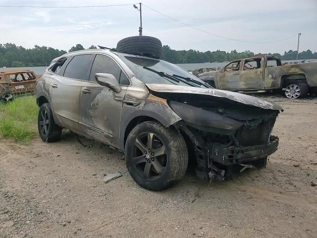 2020 Buick Enclave Essence VIN: 5GAERBKW6LJ124539 Lot: 67462555