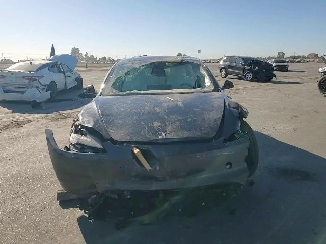2025 Tesla Model 3 VIN: 5YJ3E1EA9SF051037 Lot: 69627685