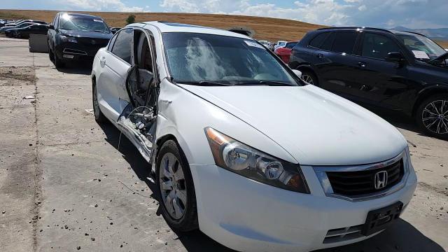 2008 Honda Accord Exl VIN: JHMCP26818C032319 Lot: 70415795