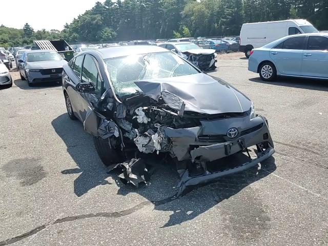 2022 Toyota Prius Night Shade VIN: JTDKAMFU0N3161879 Lot: 67673415