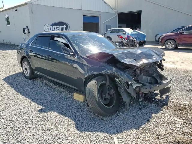 2015 Chrysler 300 Limited VIN: 2C3CCAAG8FH797399 Lot: 70473305