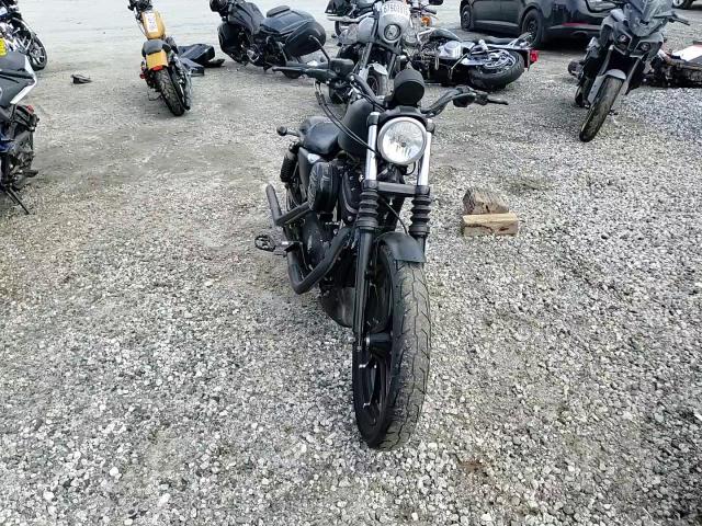 2020 Harley-Davidson Xl883 N VIN: 1HD4LE219LB428135 Lot: 68310095
