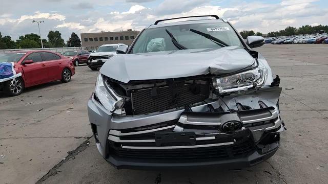 2018 Toyota Highlander Se VIN: 5TDJZRFH6JS832839 Lot: 70491265