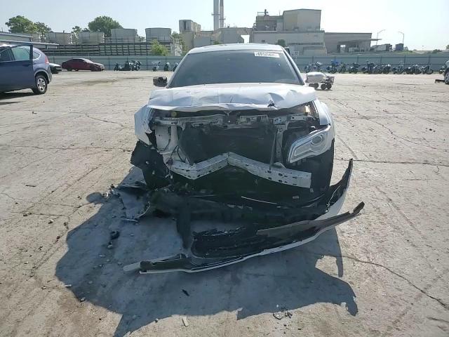 2018 Chrysler 300 Limited VIN: 2C3CCAKG3JH268062 Lot: 69125885