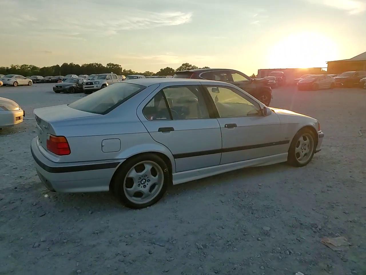 Фото: WBSCD9321WEE09070