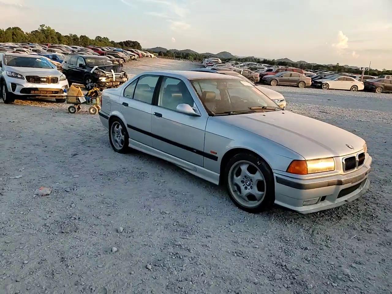 Фото: WBSCD9321WEE09070