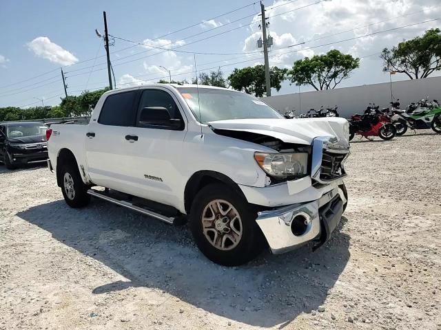 2011 Toyota Tundra Crewmax Sr5 VIN: 5TFEY5F15BX108541 Lot: 70264545