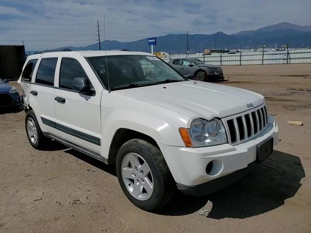 2005 Jeep Grand Cherokee Laredo VIN: 1J4GR48K15C680430 Lot: 67967945