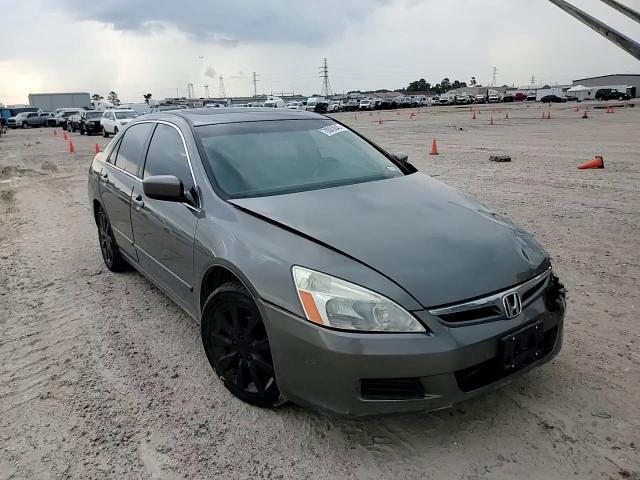 2006 Honda Accord Ex VIN: 1HGCM66506A052160 Lot: 70060845