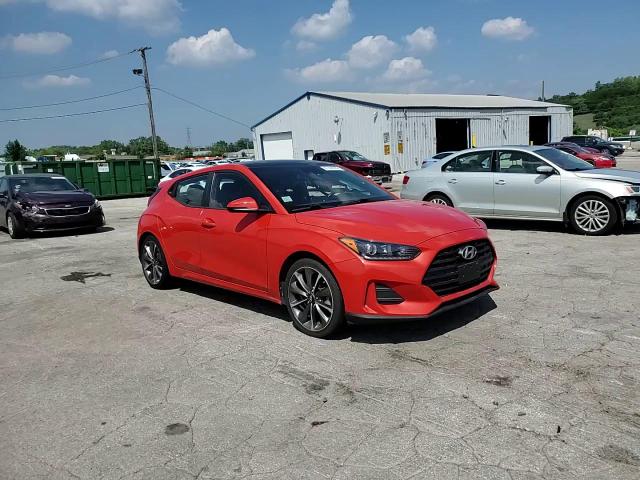 2019 Hyundai Veloster Base VIN: KMHTG6AF0KU015636 Lot: 67258925