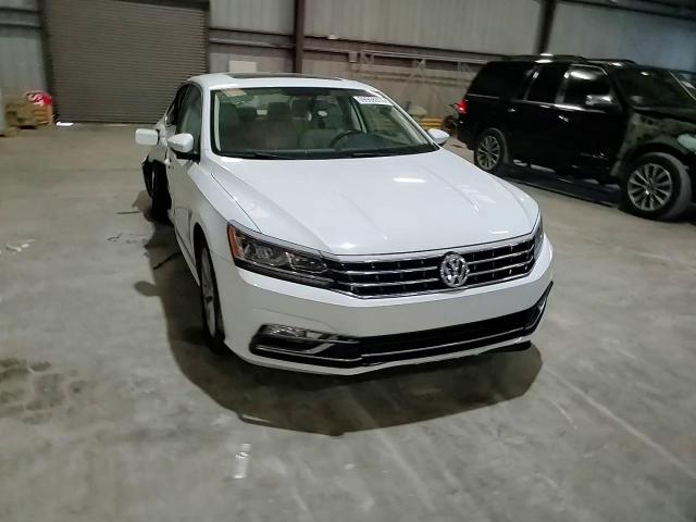 2018 Volkswagen Passat Se VIN: 1VWBA7A39JC046141 Lot: 69958875