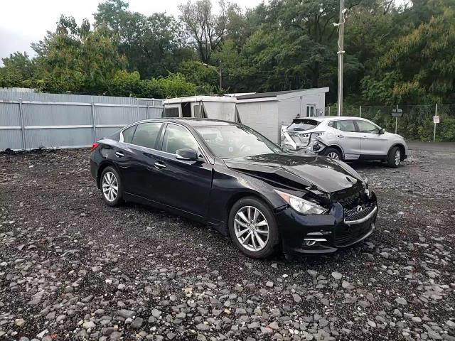 JN1EV7AR5HM836276 2017 Infiniti Q50 Premium