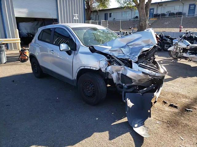 2015 Chevrolet Trax Ls VIN: 3GNCJKSBXFL238915 Lot: 47395834