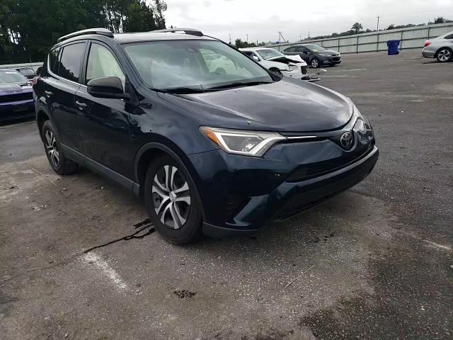 2018 Toyota Rav4 Le VIN: JTMZFREV6JJ752165 Lot: 73347294