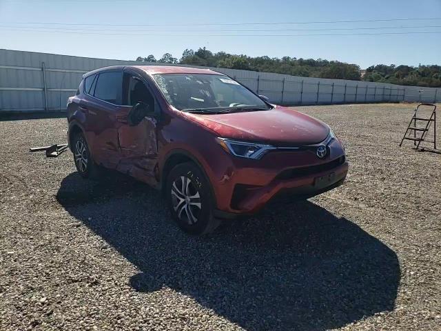 2018 Toyota Rav4 Le VIN: JTMZFREV2JD130404 Lot: 73714194