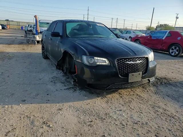 2C3CCAAG7KH602077 2019 Chrysler 300 Touring