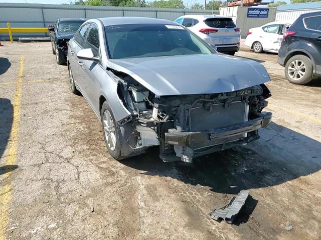 2017 Hyundai Sonata Se VIN: 5NPE24AF1HH568282 Lot: 71125404