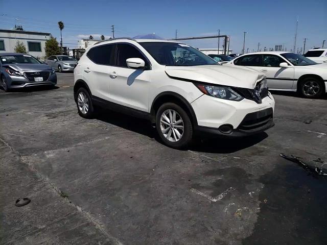 2018 Nissan Rogue Sport S VIN: JN1BJ1CP4JW104061 Lot: 70820514