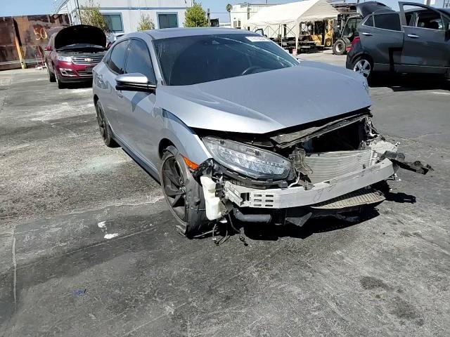 SHHFK7H9XJU409236 2018 Honda Civic Sport Touring