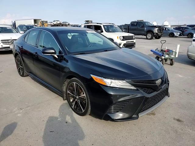 4T1BZ1HKXJU007134 2018 Toyota Camry Xse