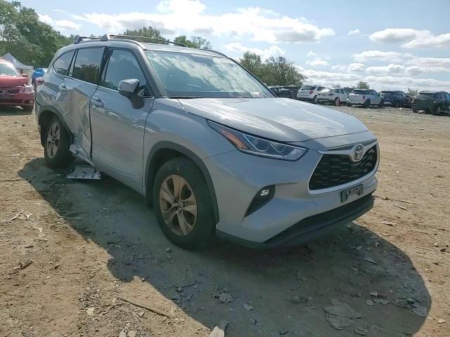 2022 Toyota Highlander Hybrid Xle VIN: 5TDABRCH2NS544461 Lot: 70240994