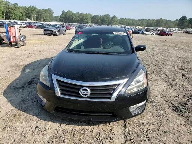 2015 Nissan Altima - Image 11