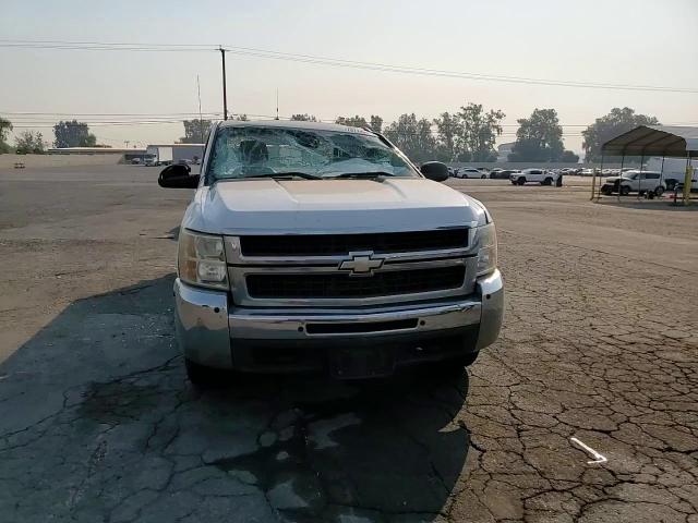 2008 Chevrolet Silverado C2500 Heavy Duty VIN: 1GBHC24K28E214394 Lot: 70773534