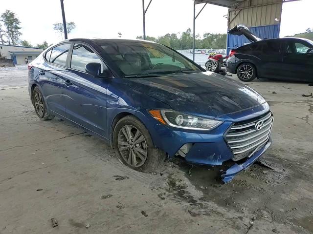 2018 Hyundai Elantra - Image 11