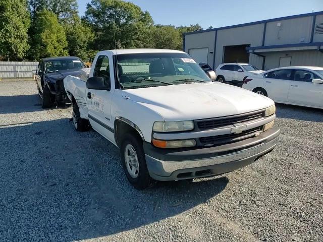 2000 Chevrolet Silverado K1500 VIN: 1GCEK14T8YE262146 Lot: 69982594