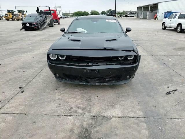 2021 Dodge Challenger Sxt VIN: 2C3CDZAG9MH552409 Lot: 70130034