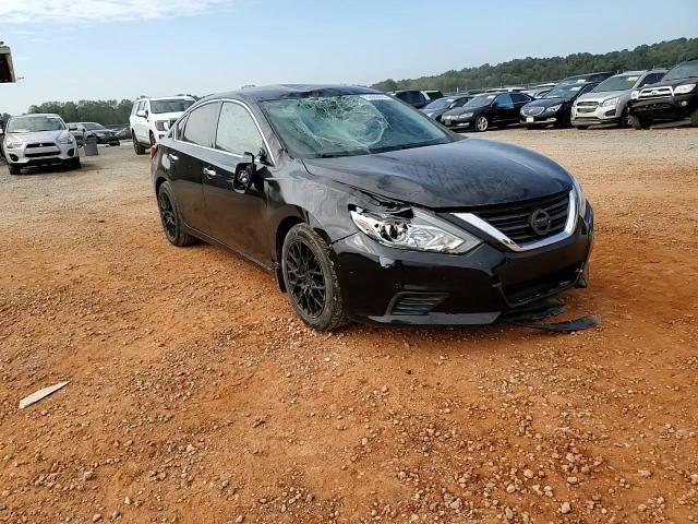 1N4AL3AP8GC178570 2016 Nissan Altima 2.5