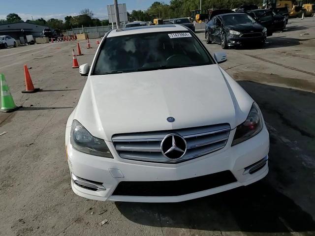 2013 Mercedes-Benz C 250 VIN: WDDGF4HB0DA827156 Lot: 71473904