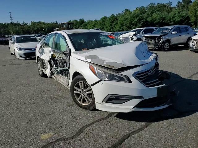 2015 Hyundai Sonata Se VIN: 5NPE24AF9FH009558 Lot: 75980434