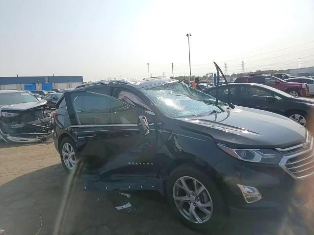 2GNAXNEV3M6139576 2021 Chevrolet Equinox Premier