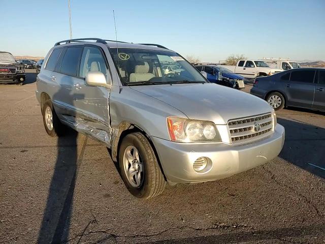 JTEGD21AX20043507 2002 Toyota Highlander